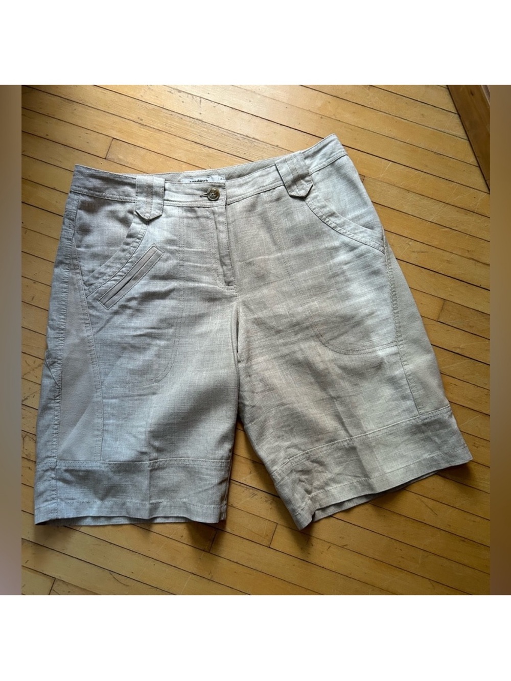 Women’s Beige Linen Blend Bermuda Shorts
